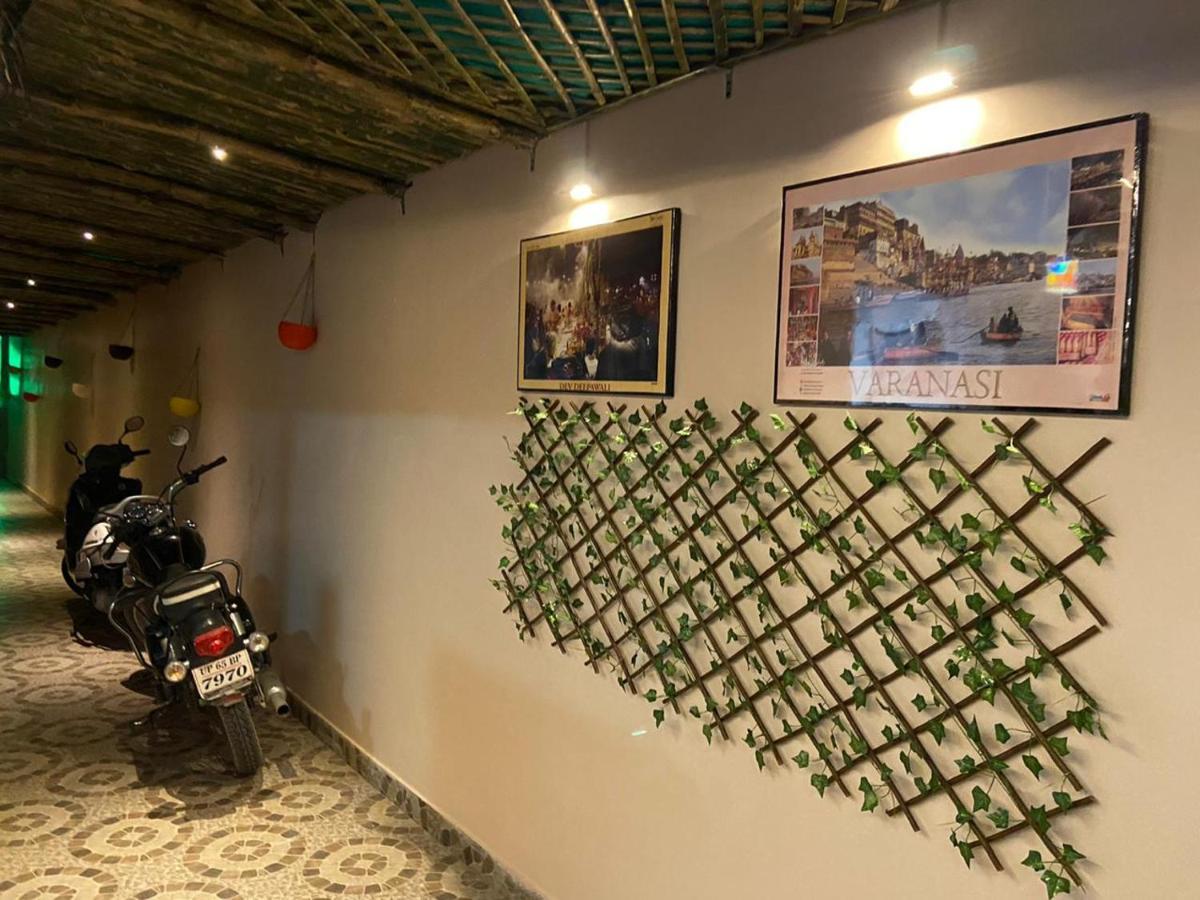 The Sunaina Varanasi Exterior foto