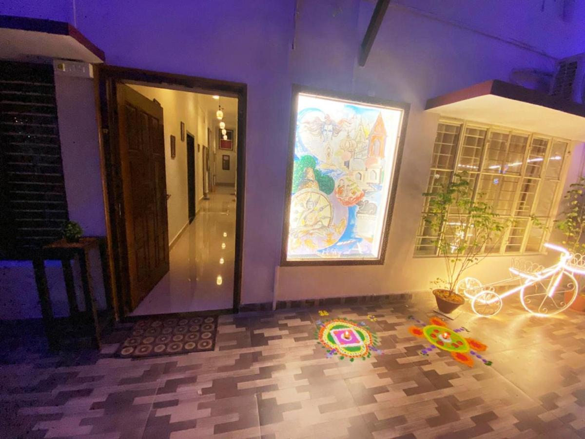 The Sunaina Varanasi Exterior foto