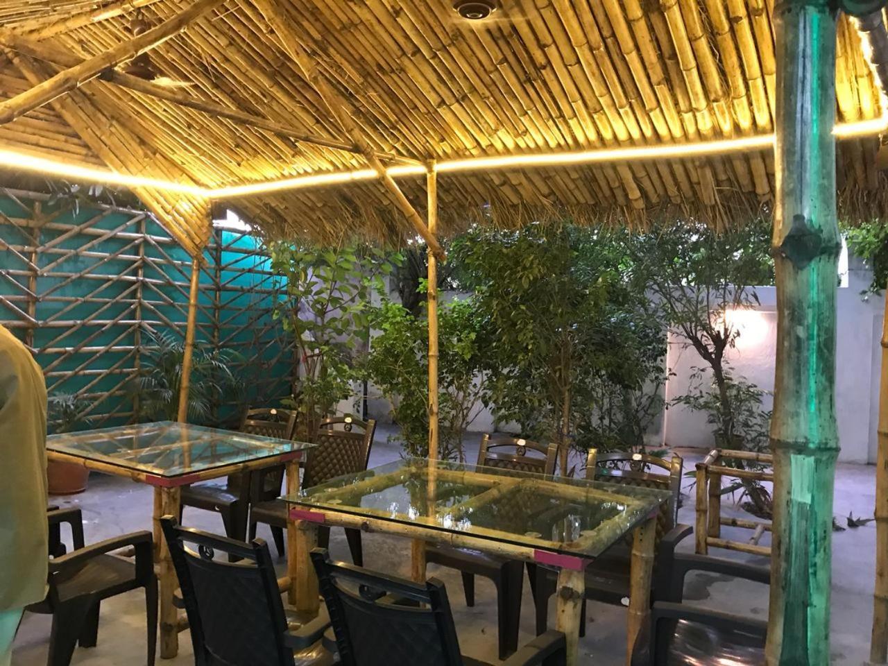 The Sunaina Varanasi Exterior foto